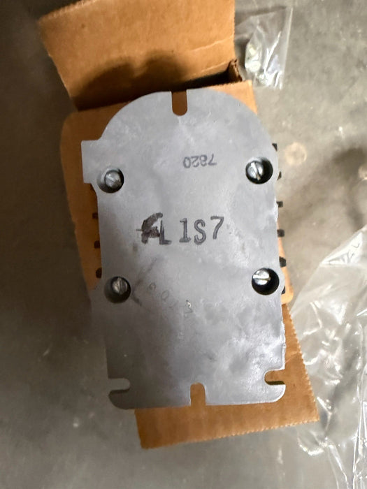 AMETEK B/W CONTROLS LIQUID LEVEL CONTROL 1500-C-L1-S7-OC-X 110-120 VAC TO 220VAC