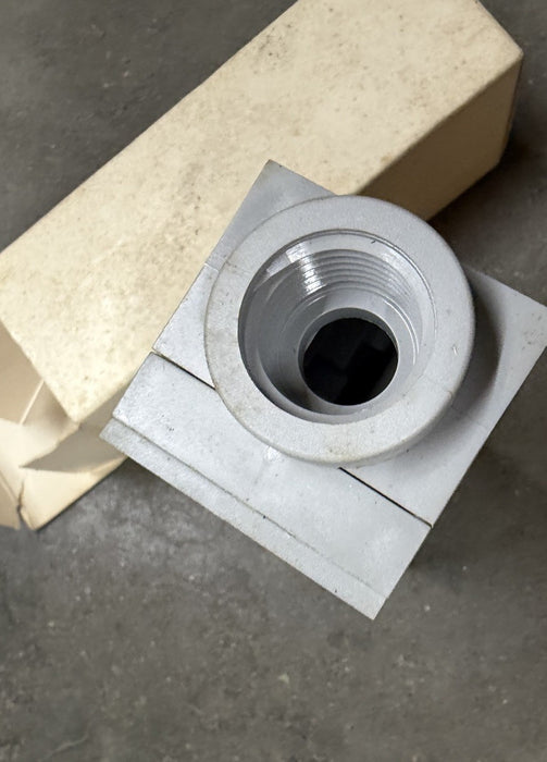 NEW ALLEN BRADLEY 802PR-LBAB1 /E Proximity Switch  AC/DC