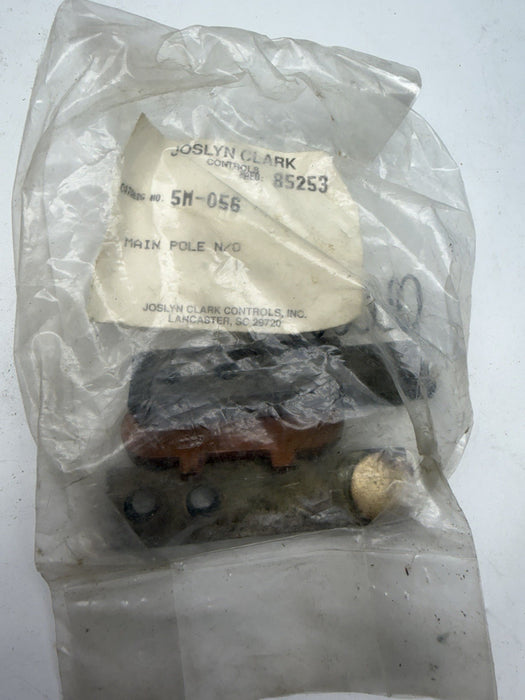 JOSLYN CLARK  / DANAHER CONTROLS 5M-056 / 5M056 Contact Kit Main Pole Starter