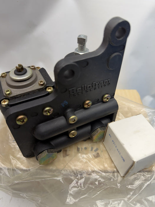 Bellofram Type 80 PNEUMATIC Valve Positioner NIB