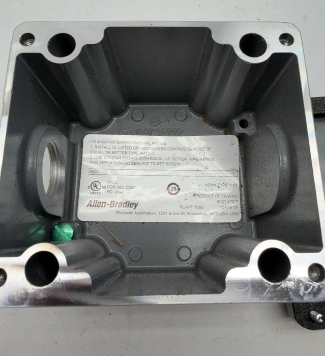 ALLEN BRADLEY 800T-1TZ DIE CAST ENCLOSURE 800T1TZ SERIES T NEW SURPLUS