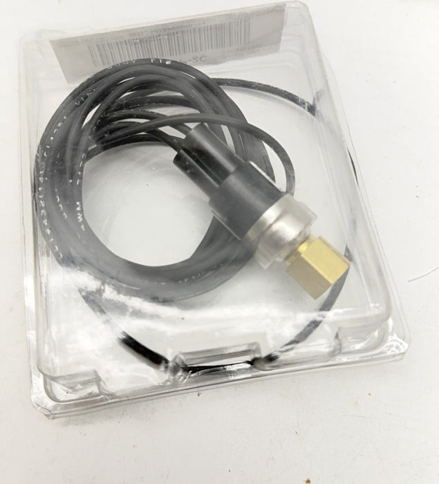 Johnson Controls P100CP-2C Pressure Switch, Open at 425 PSIG