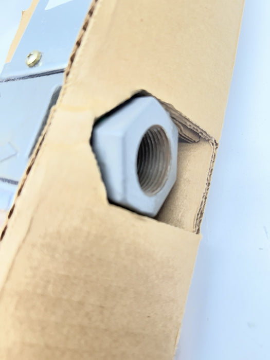 Johnson Controls V46ad-1C Water Regulating Valve, 2 Way, 1 In