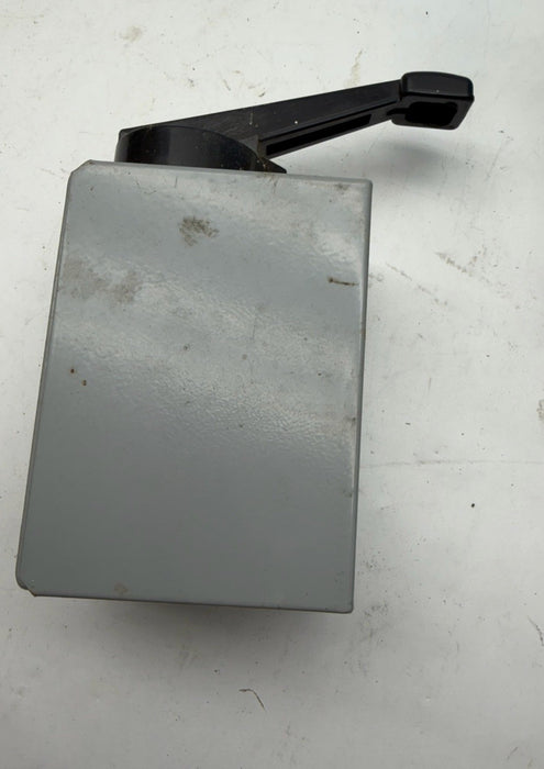 NEW CUTLER-HAMMER REV DRUM SWITCH-TYPE DB1 9441H268 New Old Stock