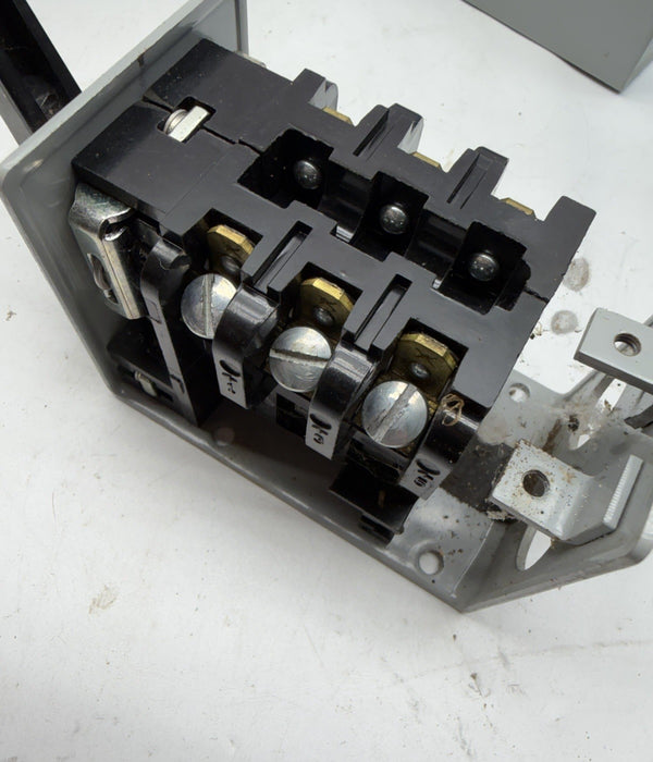 NEW CUTLER-HAMMER REV DRUM SWITCH-TYPE DB1 9441H268 New Old Stock