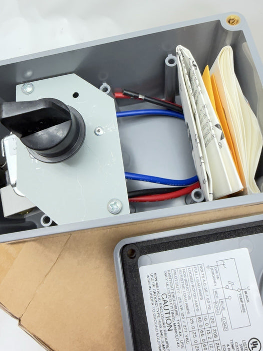 Chromalox Thermostat WCRT Series WCRT-100 THERMO  40-100 F 2004R 7396 LINE