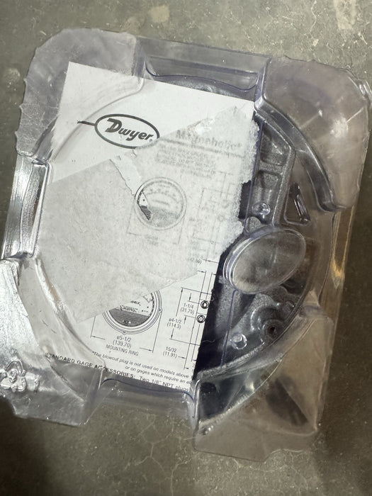 Dwyer 2020  Magnehelic Differential Pressure Gauge Range 0-20" WC INH2O 102012