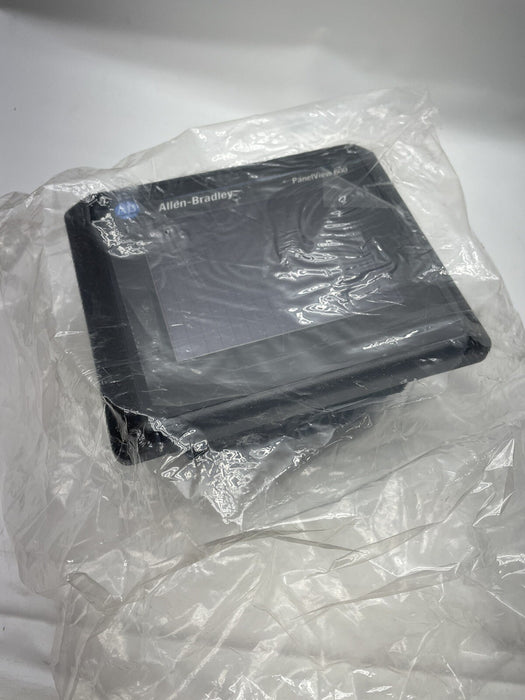 2711-T6C1L1 NEW ALLEN BRADLEY 4.48 PanelView 600 HMI RIO REMOTE I/O PV600 2711-T