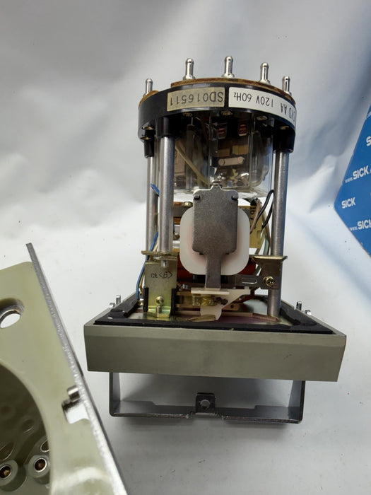 SYDAA Motor Timer NOS from Omron 120VAC NNB