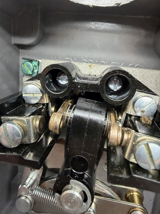 slightly used 840-A4  ALLEN BRADLEY FLOAT SWITCH USED GREAT SHAPE W/ CONDUIT HUB