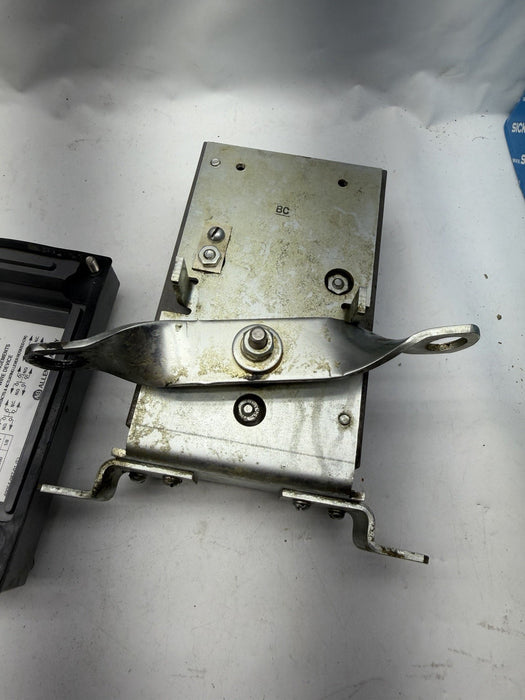 slightly used 840-A4  ALLEN BRADLEY FLOAT SWITCH USED GREAT SHAPE W/ CONDUIT HUB