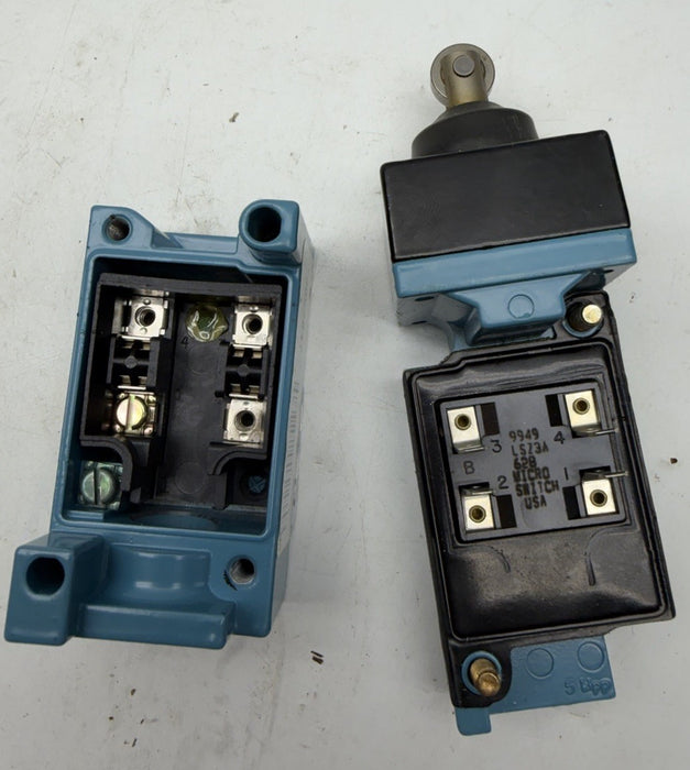 Missing Screws HONEYWELL LSD1A Micro Switch Top Plunger Roller