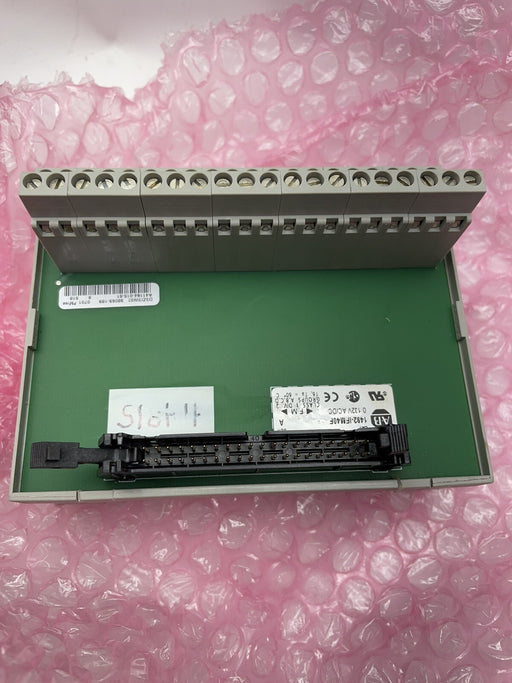 ALLEN BRADLEY 1492-IFM40F 0-132V AC/DC INTERFACE MODULE