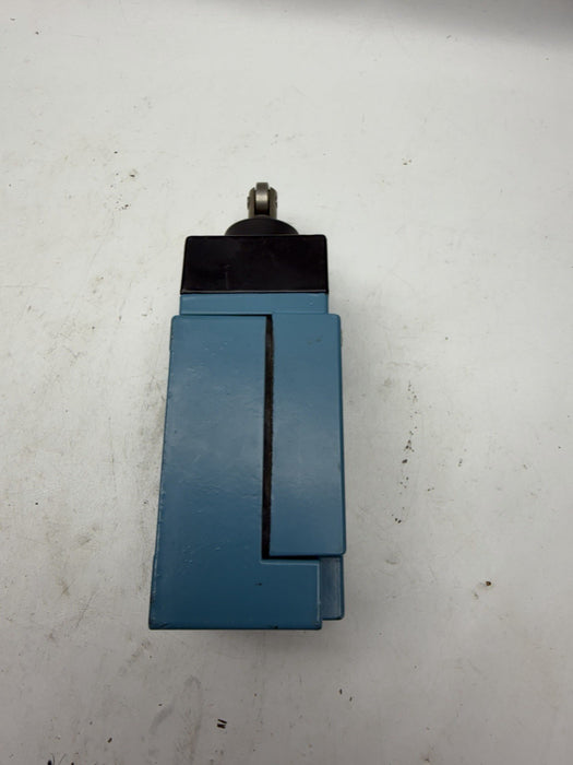 HONEYWELL LSD1A Micro Switch Top Plunger Roller