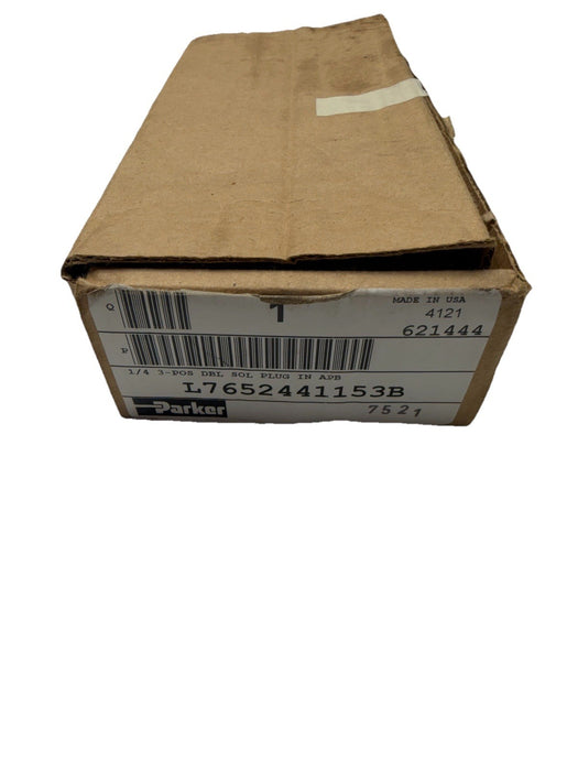 PARKER L7652441153B 1/4" 3-pos dbl Sol Plug In APB 621444 Solenoid Valve 120v