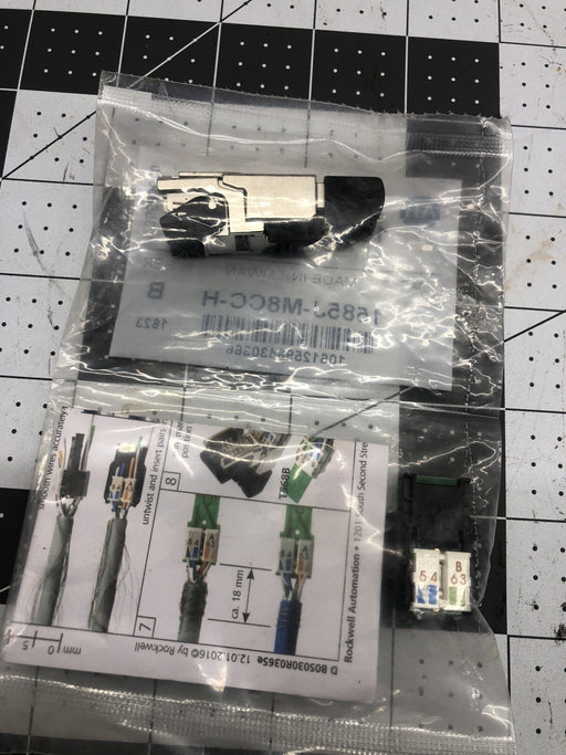 1585J-M8CC-H NEW SEALED ALLEN BRADLEY PN-120364 RJ-45 FIELD ATTACHABLE ETHERNET