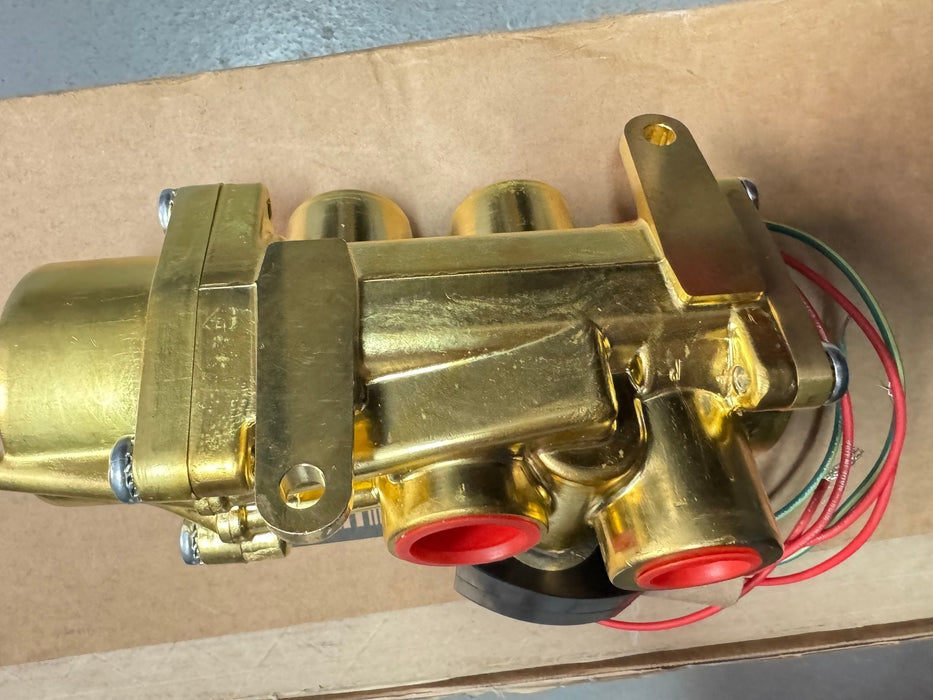 EF8344G076 NEW ASCO REDHAT 120V 3/4" 4 way  SOLENOID VALVE 8344G076