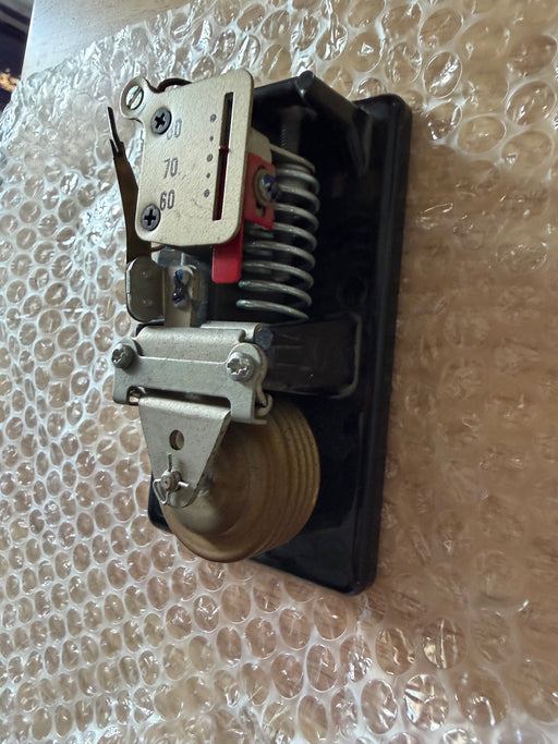 T921A 1191 HONEYWELL THERMOSTAT PROP VALVE DAMPER CONTROL  TRADELINE no accessories /cover