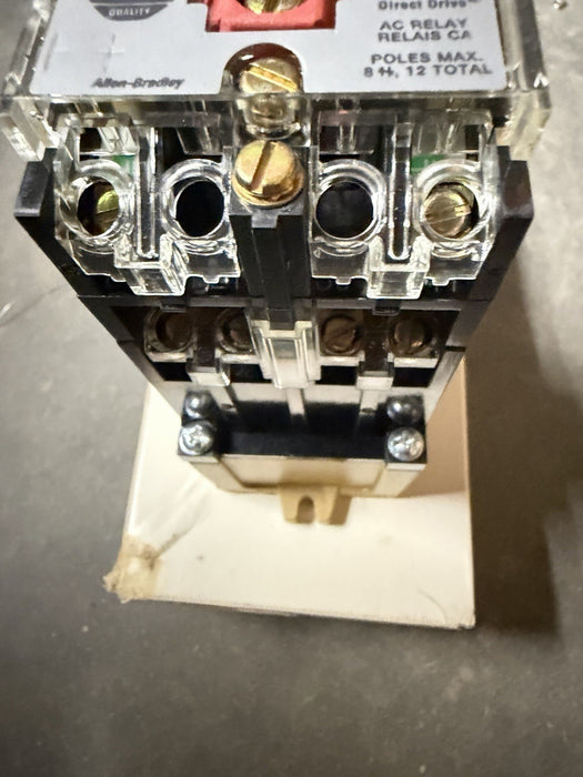 NEW ALLEN BRADLEY 700-P600A1 / 700P600A1 NIB