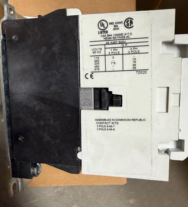 Eaton CN15GN3AB NEMA OPEN 3 POLE CONT SIZE 2 120V COIL 45 AMP SERIES B1 FREEDOM