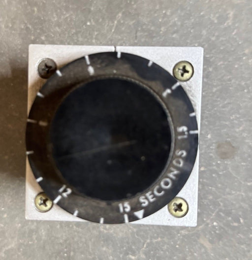 NEW UNUSED AGASTAT 7022AC TIMING RELAY 1.5-15 SEC TIMER