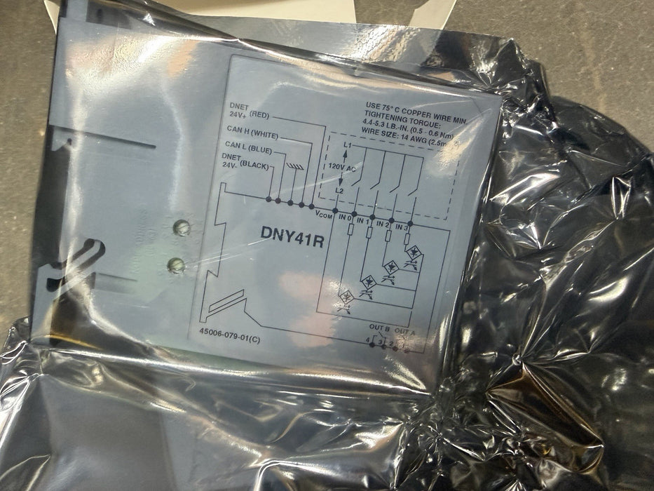 100-DNY41R Allen-Bradley DeviceNet Starter Auxiliary 4in 120V 2 out RELAY DNY41R