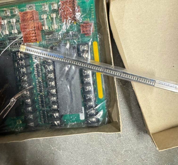NEW ABB FACTORY SEALED NTCS04 TERMINATION UNIT / CARD BAILEY INFI-90