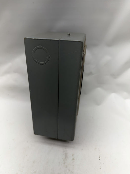 NEW  609-AAW SEALED ALLEN-BRADLEY 3 PHASE AC MANUAL STARTER NEMA TYPE 12