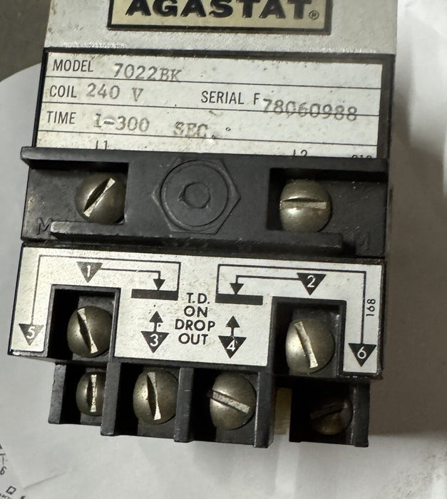 NEW AGASTAT 7022BK TIMING RELAY 1-300 SEC TIME OFF DELAY TIMER 240VAC COIL