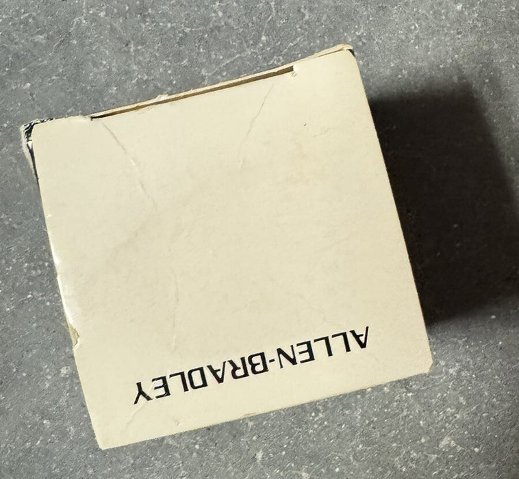 800T-XD3 NEW ALLEN BRADLEY CONTACT BLOCK 800TXD3