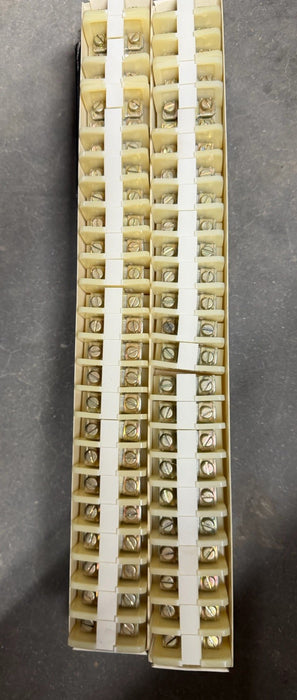 NEW OLD STOCK ALLEN BRADLEY 1492-CD8 TERMINAL BLOCK PACK OF 50