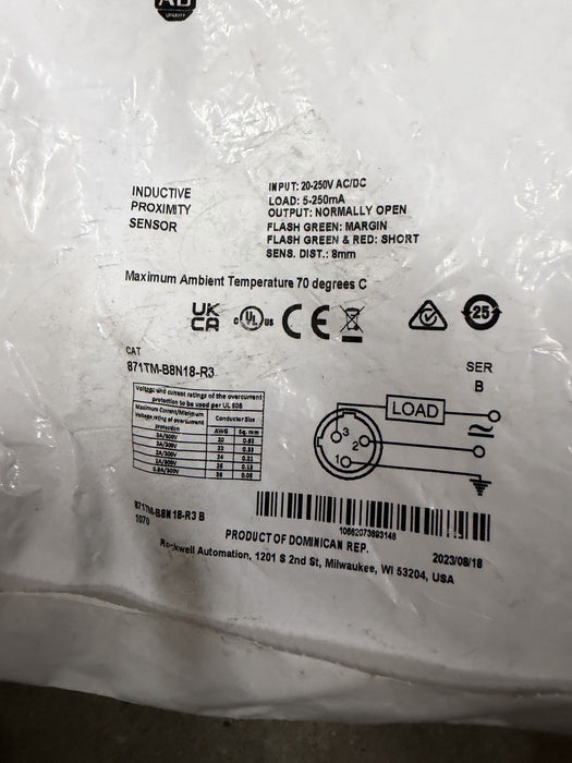871TM-B8N18-R3 New FACTORY BAG IS TORN OPEN Allen Bradley Proximty Sensor
