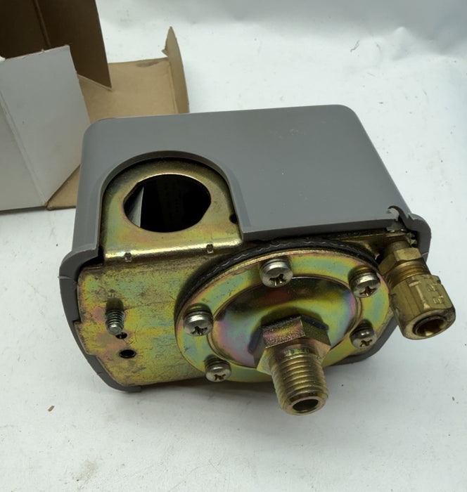 Air Compressor Pressure Switch For 2 Stage Units 135 ON / 175 psi OFF 32147738