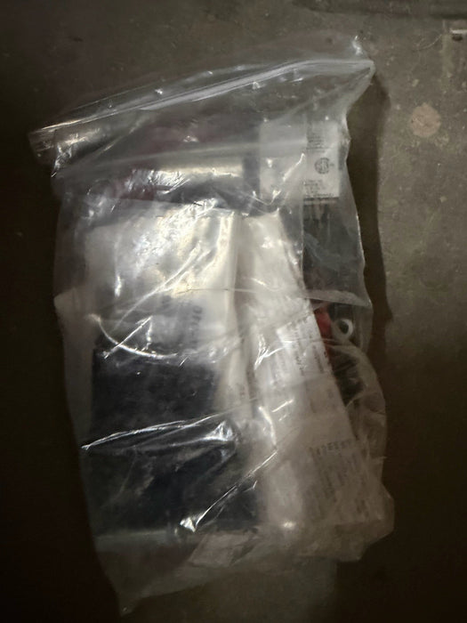 ASCO Solenoid  Valve EF8551A001MS 120V 4 Way 1/4” Ports NNB