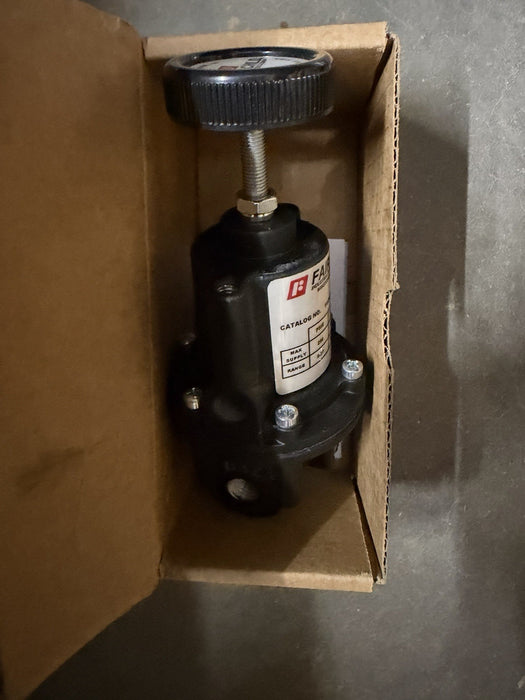 FAIRCHILD INDUSTRIAL 10202C NEW IN BOX REGULATOR 0-20 PSI RANGE PNEUMATIC
