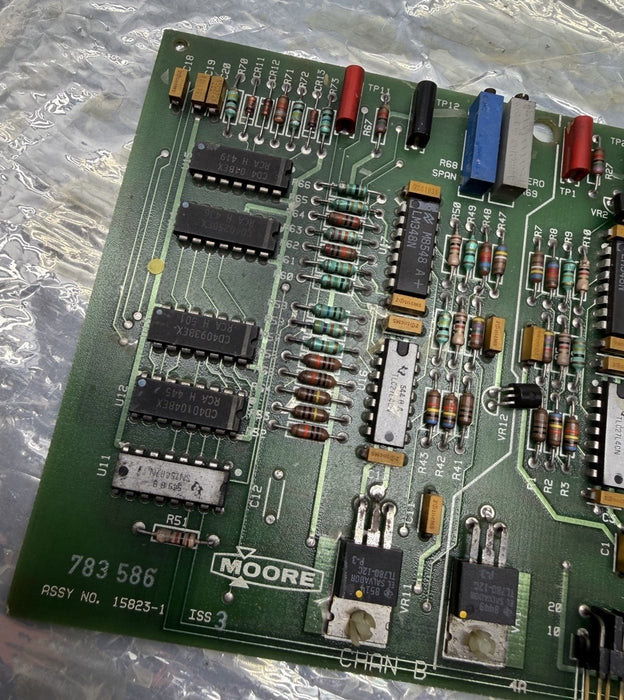 MOORE SERVO DRIVE CONTROL BOARD ASSEMBLY 15823-1 Motor Control Siemens 10 Pin