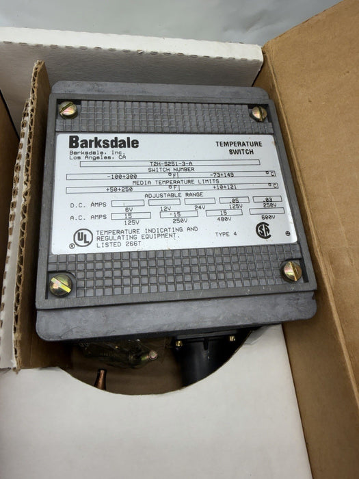 NEW BARKSDALE T2H-S251-3-A / T2HS2513A TEMPERATURE SWITCH ADJ RANGE 50-250F