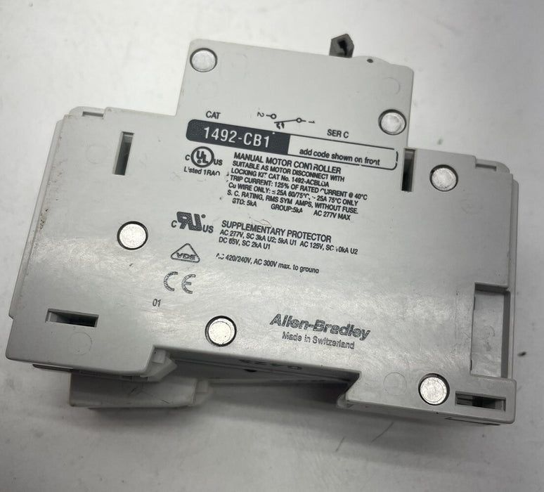 LOT OF 2 1492-CB1 3HP 20 AMP ALLEN BRADLEY MANUAL MOTOR CONTROLLER G 200 G200
