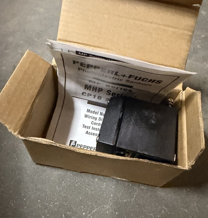 New Pepperl+Fuchs MPL2HD Photoelectric Sensor Retroflective Range 9.1m 454421