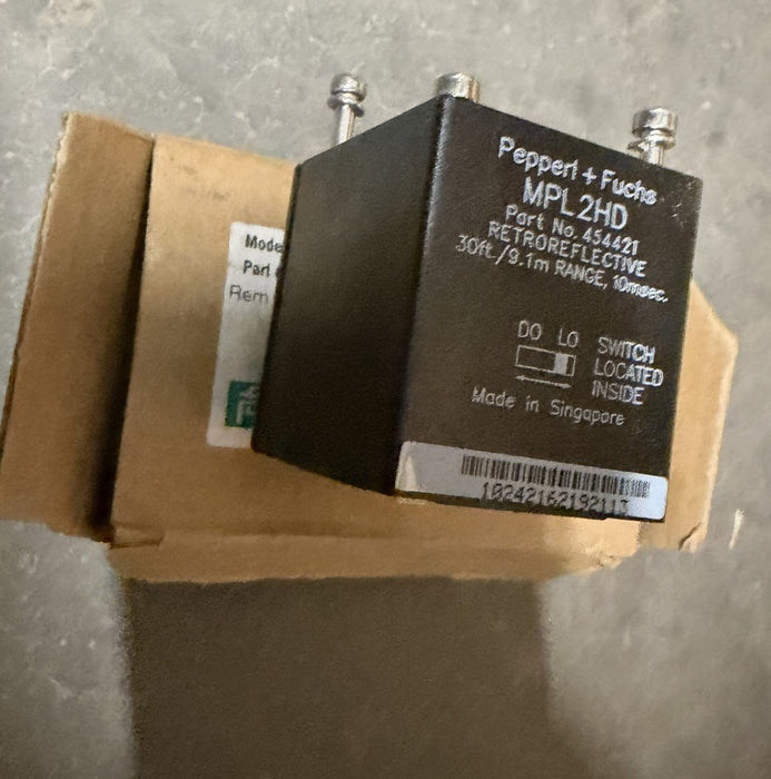 New Pepperl+Fuchs MPL2HD Photoelectric Sensor Retroflective Range 9.1m 454421