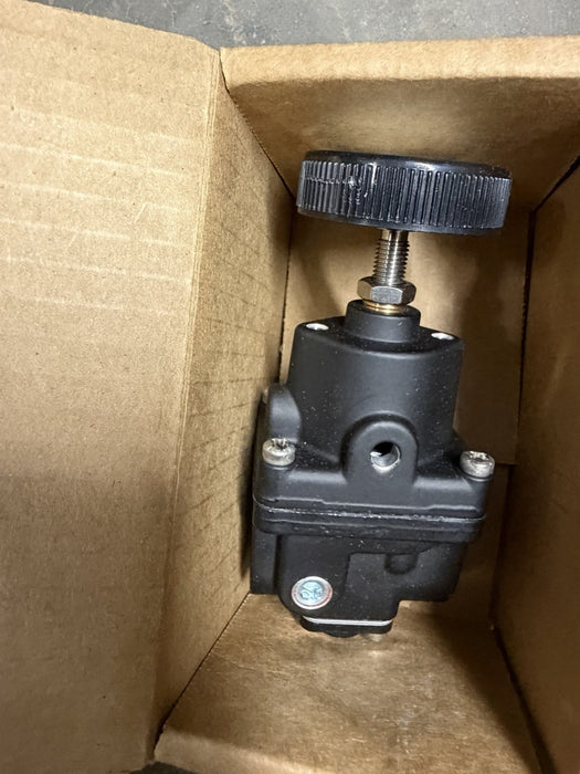 METSO BELOIT PRESSURE REGULATOR MC2-75-132-2 AIR REGULATOR PNEUMATIC 1-60 PSI