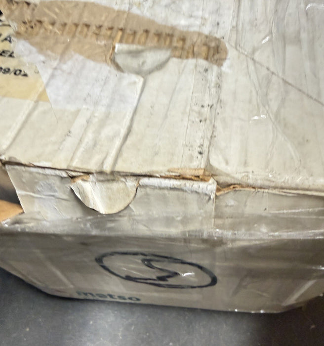 NEW METSO ND8221A ELECTRO PNEUMATIC VALVE POSITIONER 4-20ma NIB