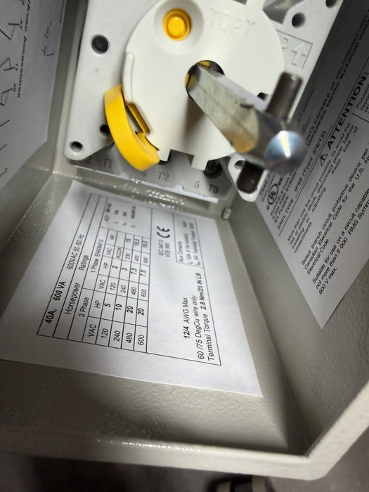 ALLEN BRADLEY 194E-FA40 / 194EFA40 NEW IN THE BOX 198EDF645D