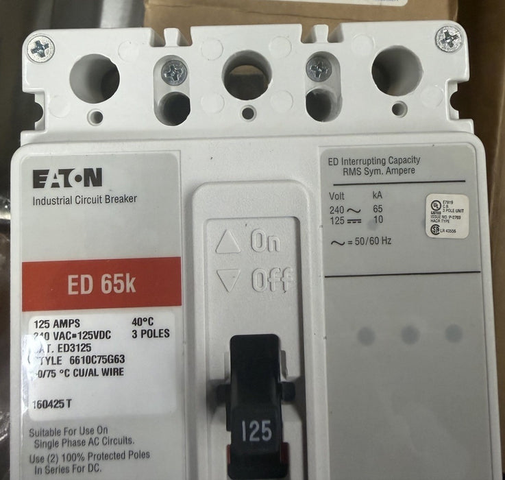 NEW ED3125 Eaton INDUSTRIAL CIRCUIT BREAKER 3 Pole 125 Amp 240VAC BREAKER NIB