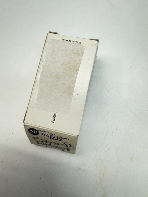 NEW Allen Bradley QTY:1 700-HA33A24 Relay  3 C/O 3PDT 10 AMP 24VAC