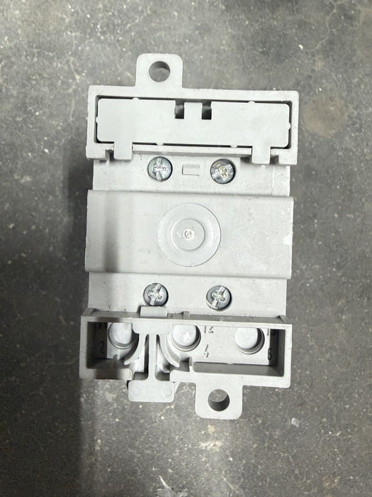 HUBBELL HBLDS3RS circuit-lock disconnect switch type 4x 12k 30 amp 600vac