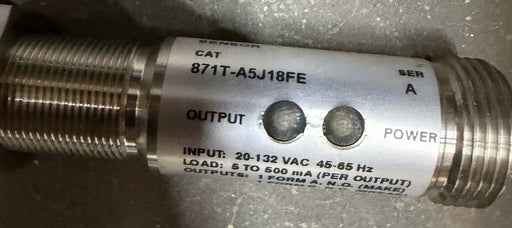 NEW NO BOX ALLEN BRADLEY 871T-A5J18FE SERIES A INDUCTIVE PROXIMITY SENSOR