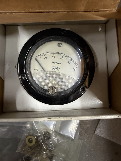 DRIVEN COMPANY M3264 /TRIPLET 221-HR FS=10VDC PERCENT FLAME INTENSITY METER