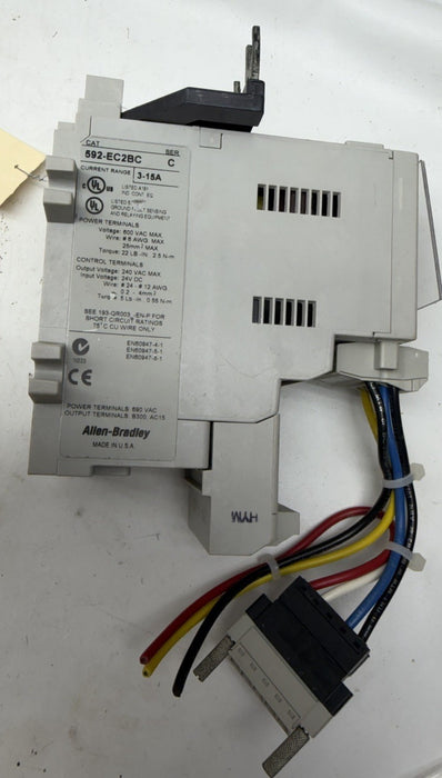 Cracked 592-EC2BC  ALLEN BRADLEY E3 PLUS OVERLOAD RELAY 592EC2BC /C 3-15 Amp