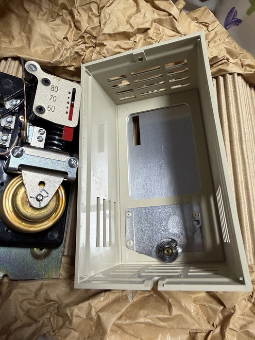 T921A 1191 NEW UNUSED HONEYWELL THERMOSTAT PROP VALVE DAMPER CONTROL TRADELINE